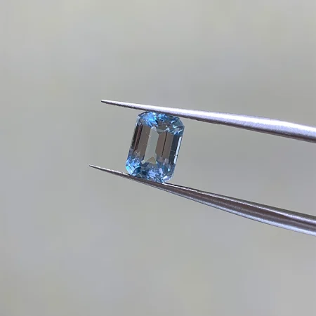 Đá Aquamarine 1.8ct