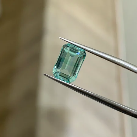 Đá Emerald 2.81ct