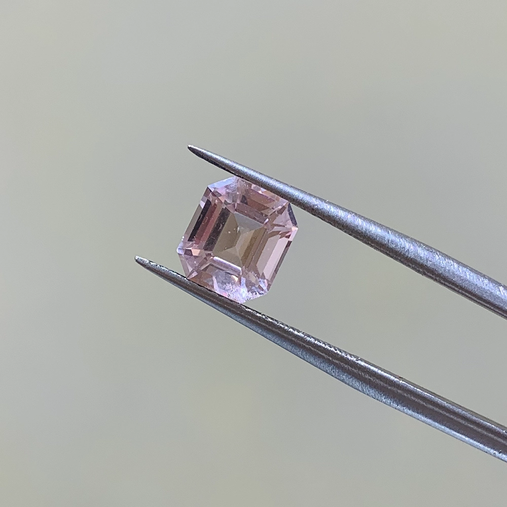 Đá Morganite 1.6ct