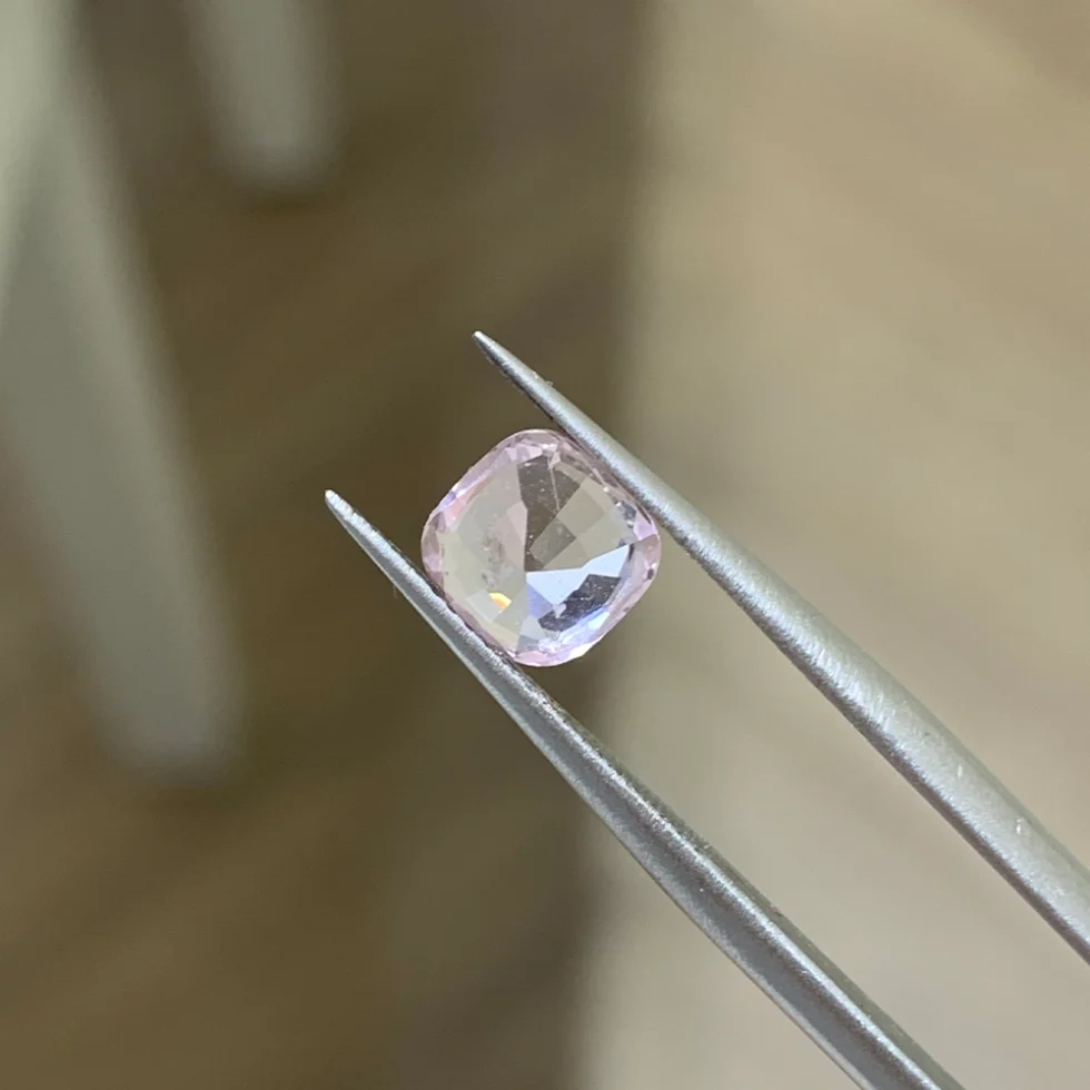 morganite cushion 1 4 ct 5