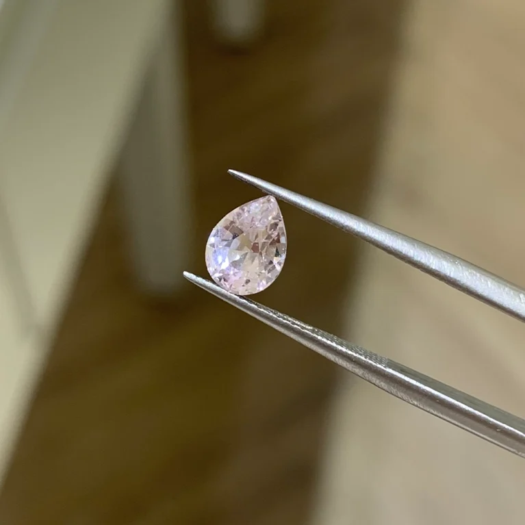 Đá Morganite Pear 1.05ct