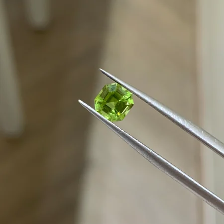 Đá Peridot 1.05ct