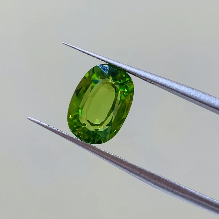 Đá Peridot 5.1ct