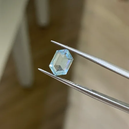Đá Vanadium Beryl Hexagon 1.05ct
