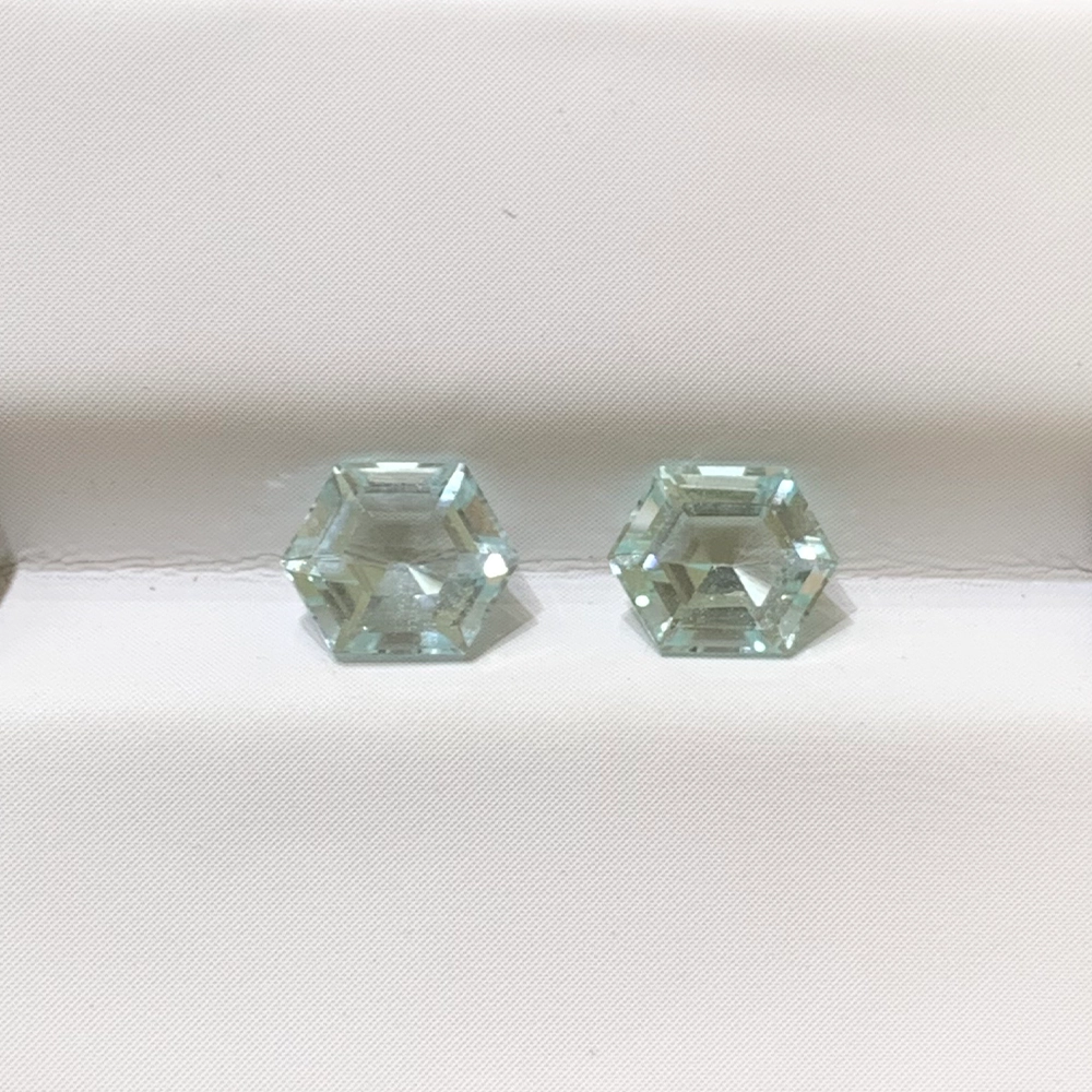Đá Vanadium Beryl Hexagon 1.3ct 2 viên