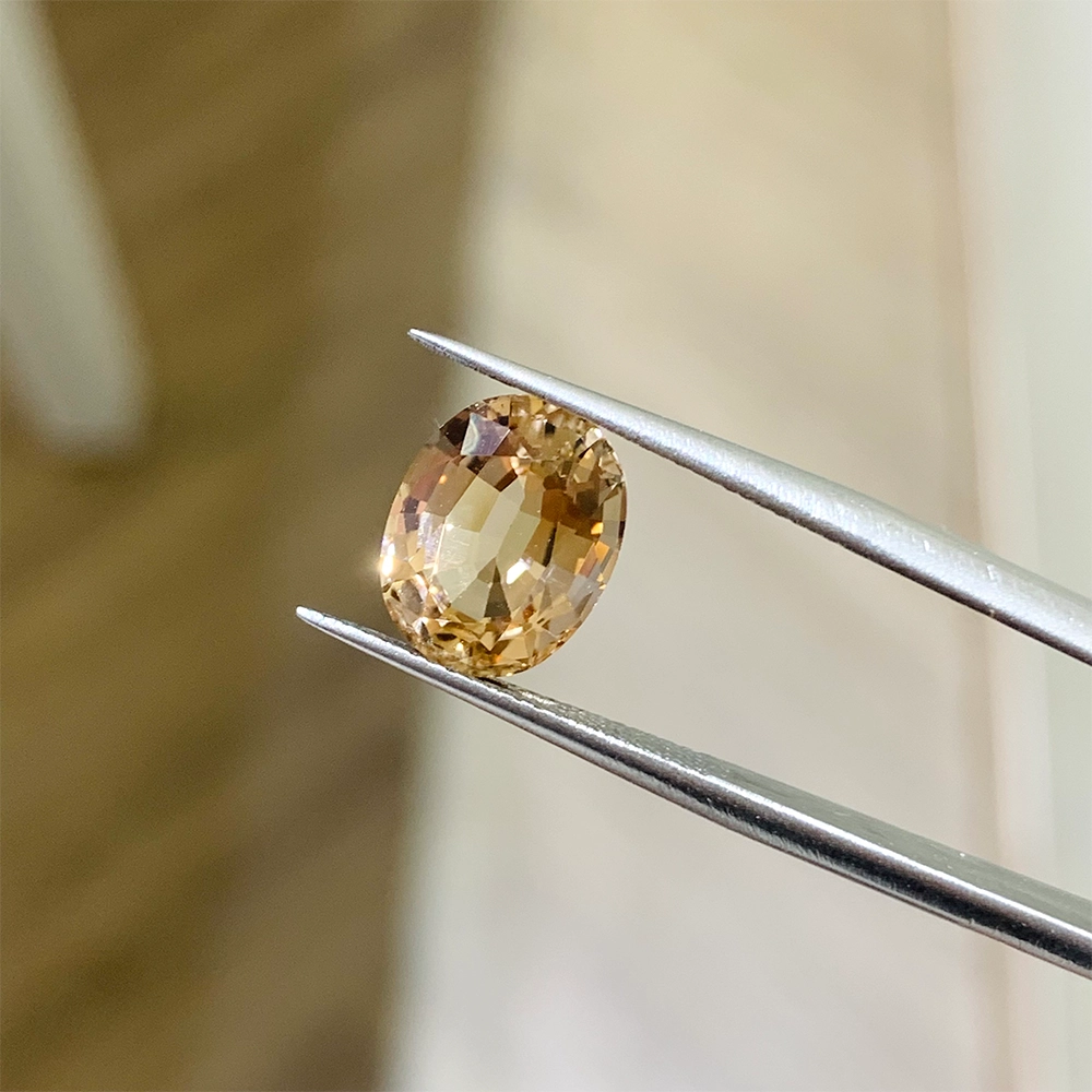 Đá Imperial Topaz 4.3ct