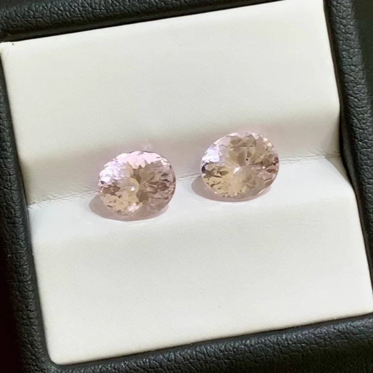 Đá Morganite 2.85ct 2 Viên