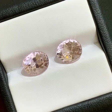 Đá Morganite 3.65ct 2 Viên