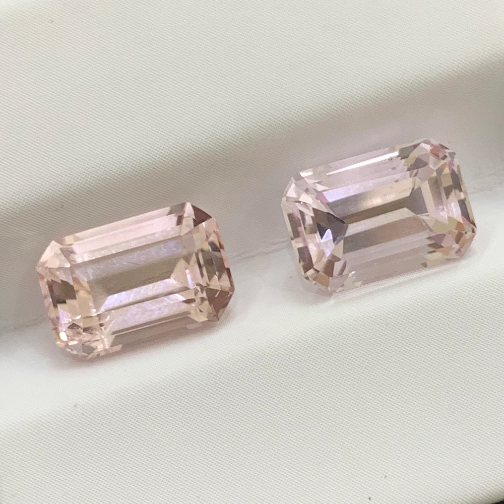 Đá Morganite 4.6ct 2 viên
