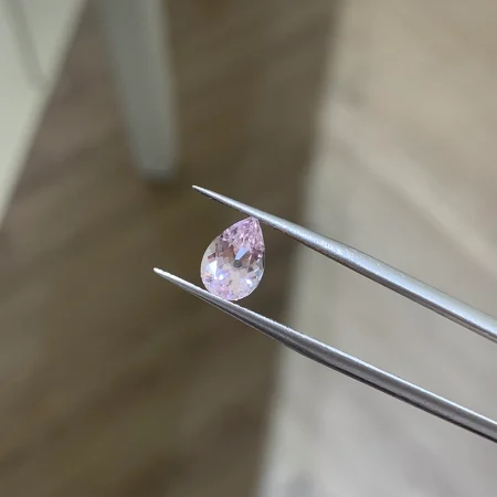 Đá Morganite Pear 1.25ct