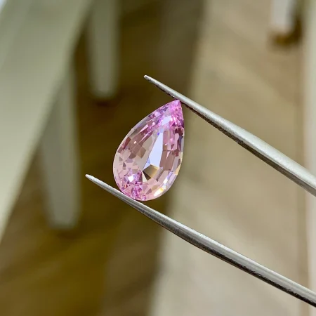 Đá Morganite Pear 3.85ct