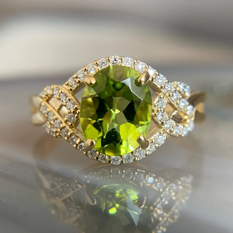 Nhẫn Peridot 2.0ct