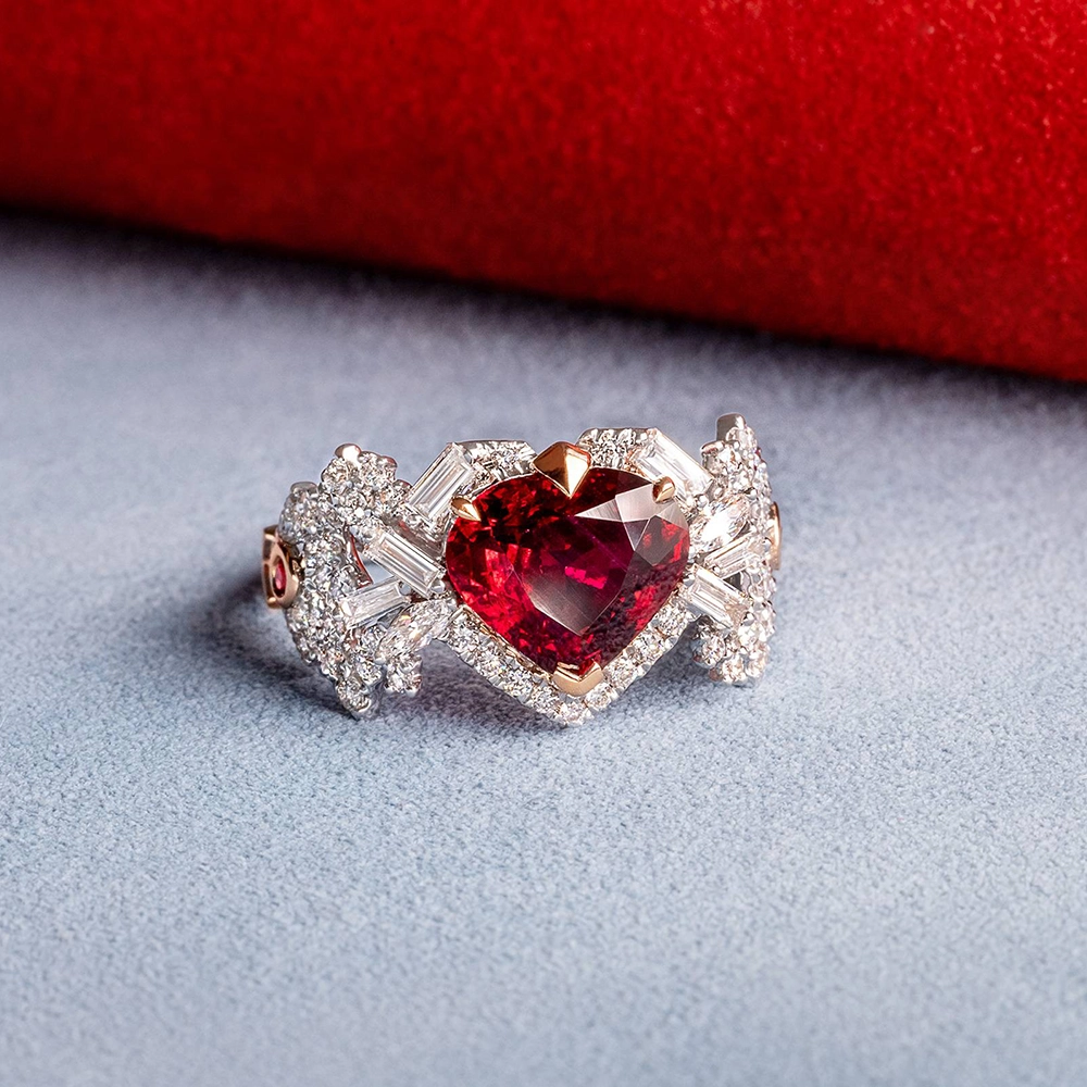 Nhẫn Ruby Trái tim 3ct