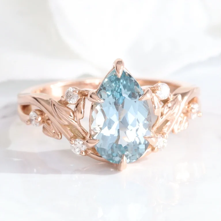 Nhẫn Aquamarine Kết Hợp