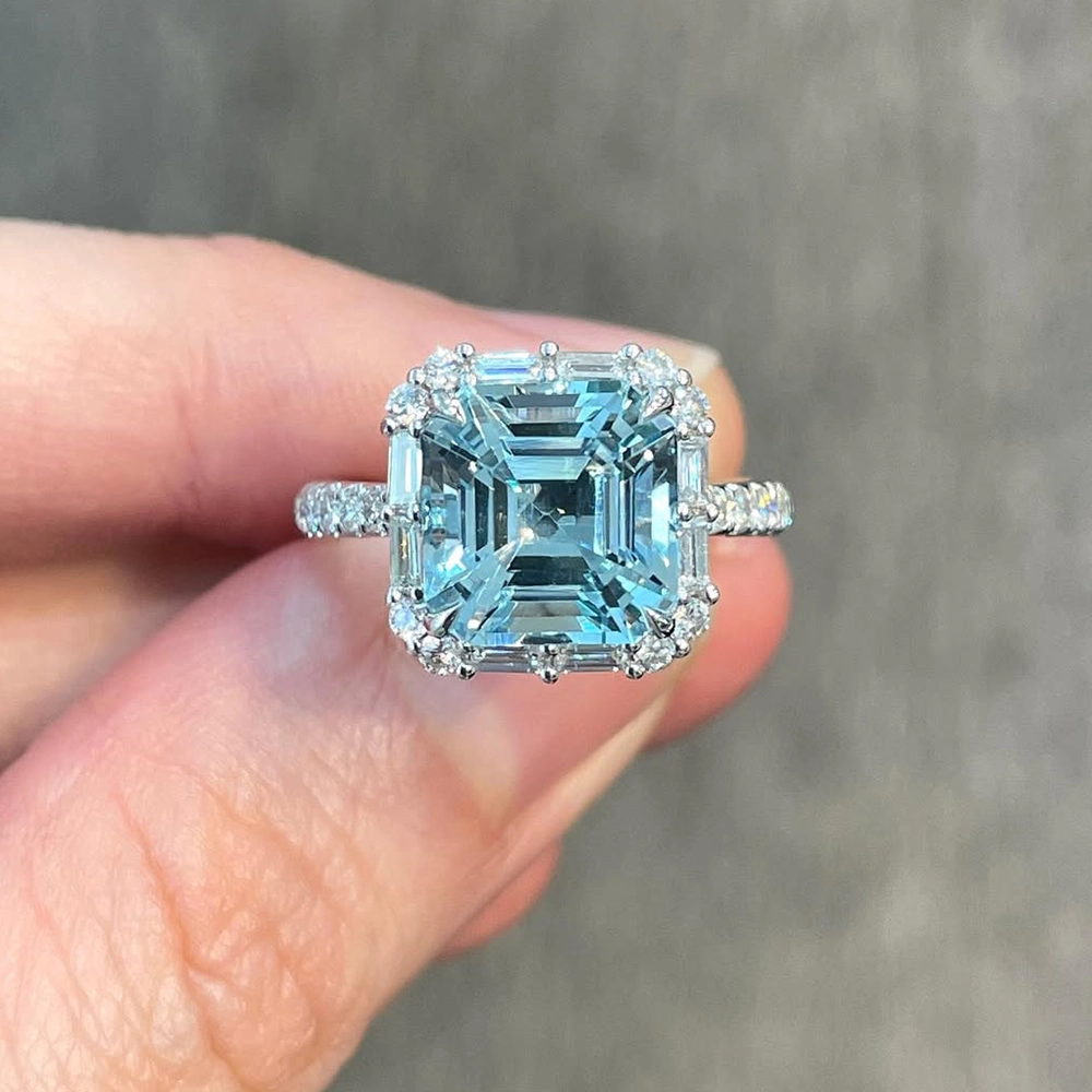 Nhẫn Aquamarine Asscher