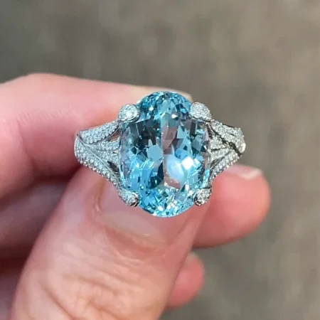 Nhẫn Đá Aquamarine Oval