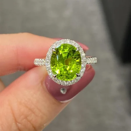 Nhẫn Nữ Đá Peridot