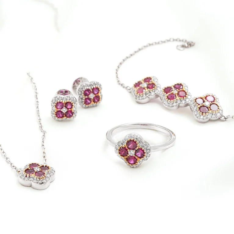 Bộ Trang Sức Đá Ruby