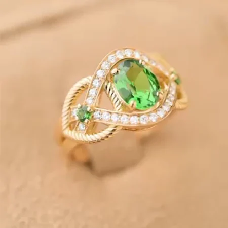 Nhẫn Đá Tsavorite Garnet