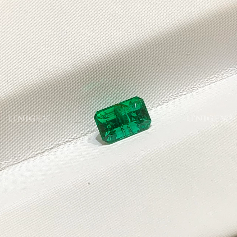 Đá Emerald Ngọc Lục Bảo 0.43ct