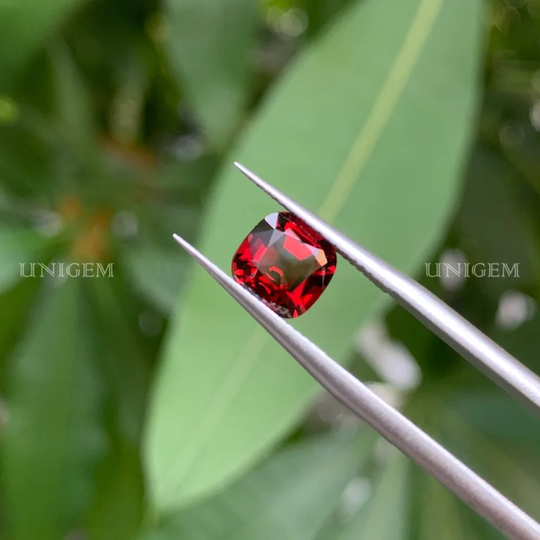 Đá Garnet Đỏ 1.9ct