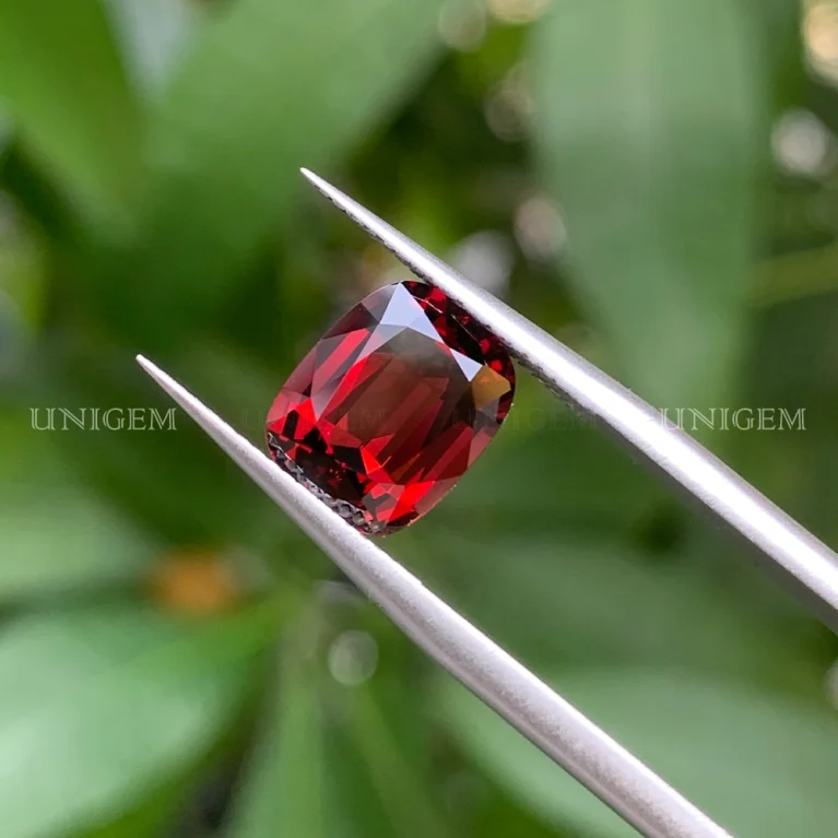 Đá Garnet Đỏ 3.9ct