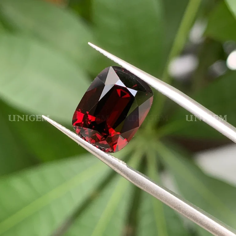 Đá Garnet Đỏ 7.8ct
