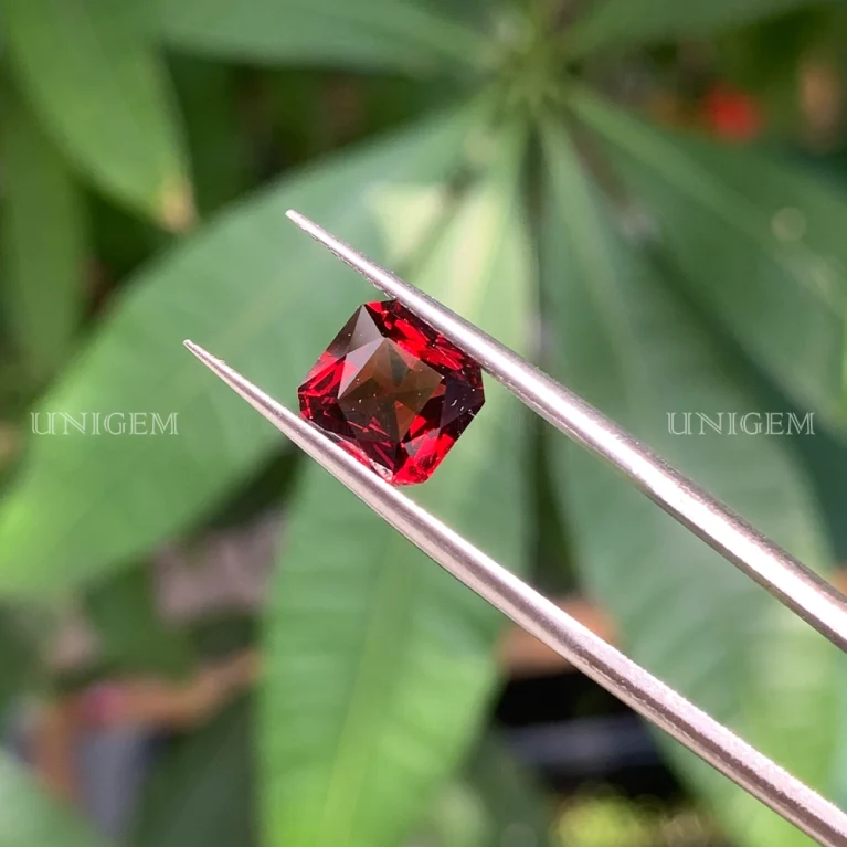 Đá Garnet Đỏ 3.4ct