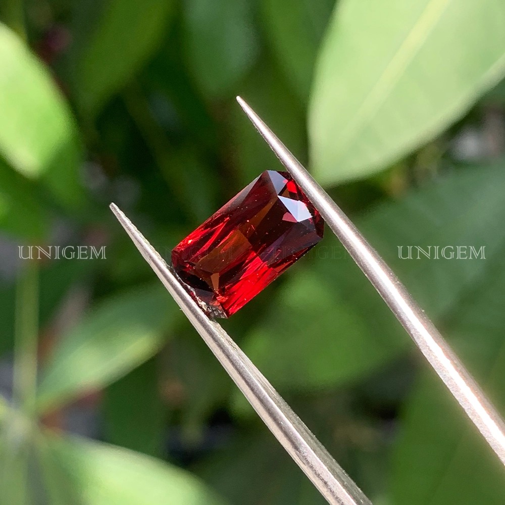 Đá Garnet Đỏ 5.15ct