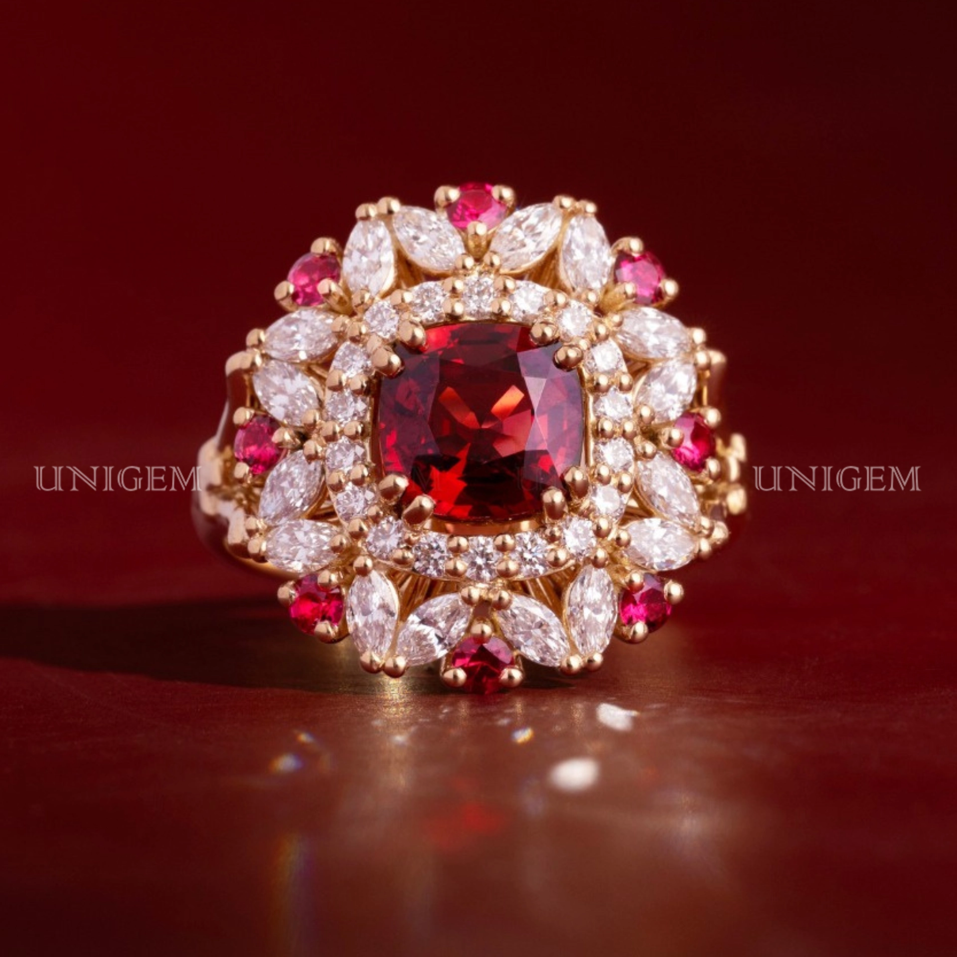 Garnet Viên đá sinh của tháng 1 - khởi đầu mạnh mẽ và thành công bền vững cho năm mới 2026 5 da garnet thien nhien unigem 8