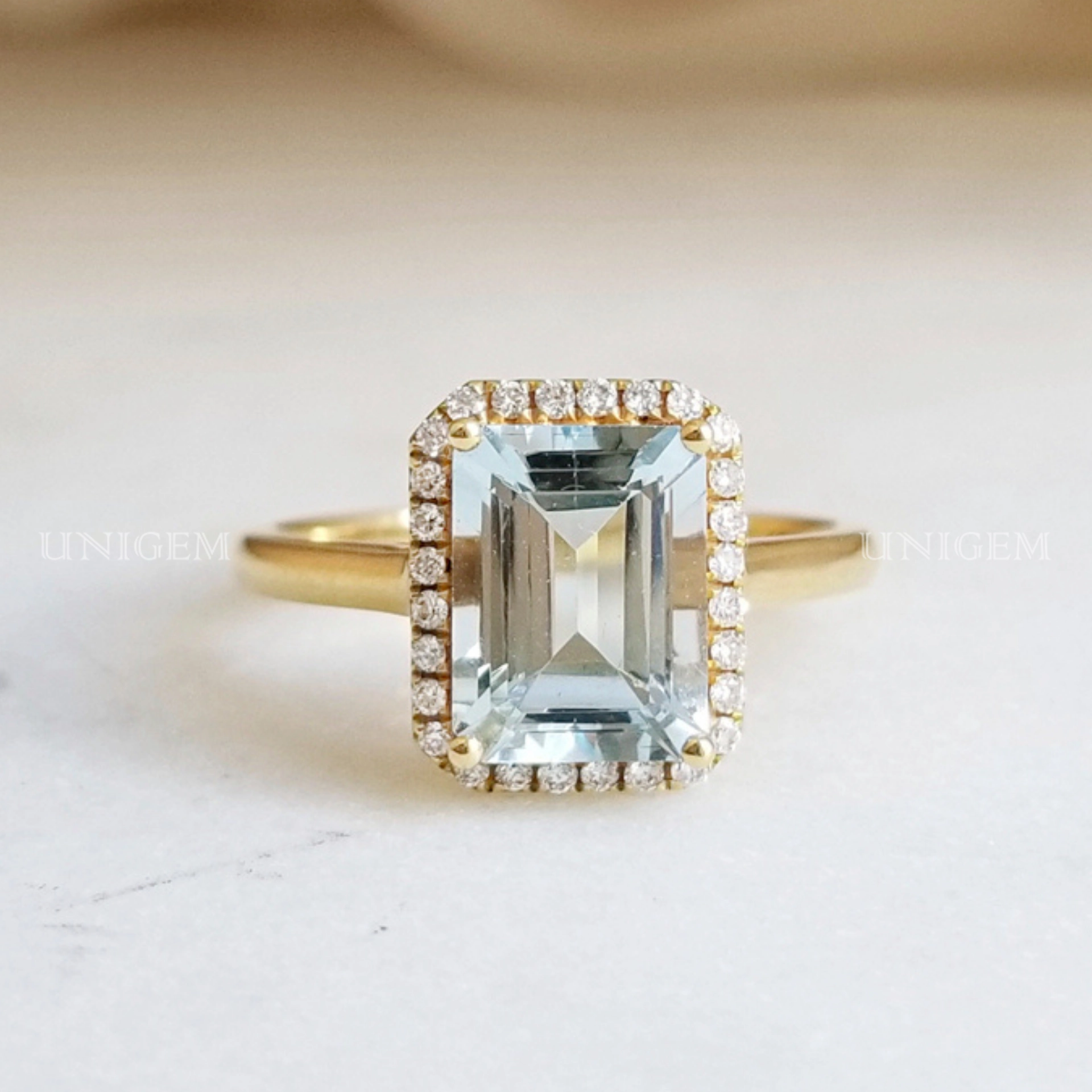 Khám Phá 50+ Mẫu Nhẫn Aquamarine Thiên Nhiên – Vẻ Đẹp Thanh Khiết Từ Đại Dương 3 nhan da aquamarine thien nhien unigem 21