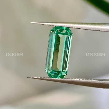 Đá Emerald Ngọc Lục Bảo 1.93ct
