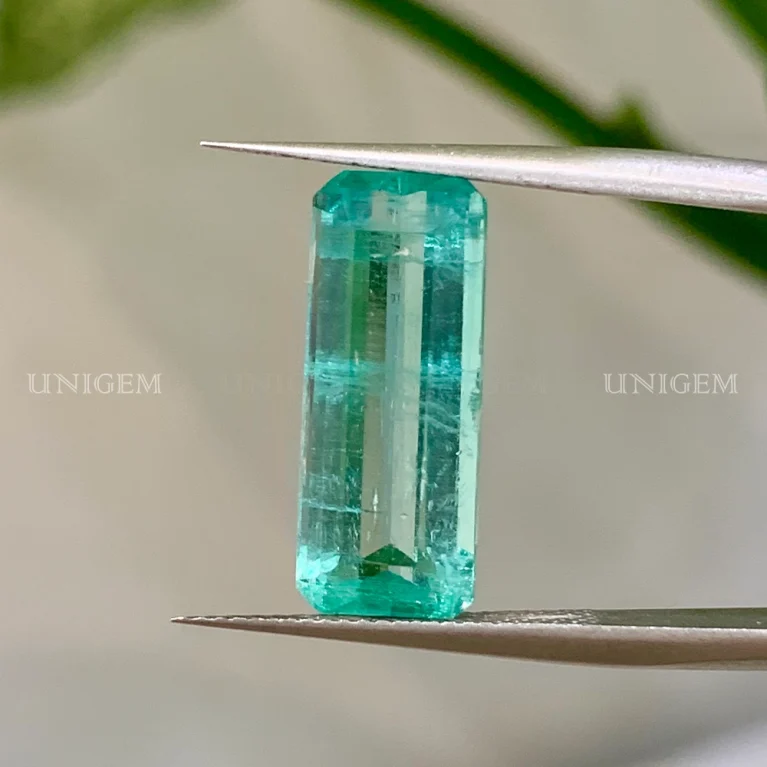 Đá Emerald Ngọc Lục Bảo 4.46ct