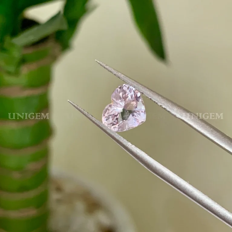 Đá Morganite 1.02ct